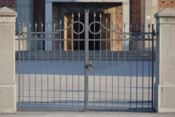 Devis gratuit pour la pose et l'installation de fermetures en bois pvc ou aluminium dans une maison mitoyenne , Prunelli-di-Fiumorbo, Corse Diffusion